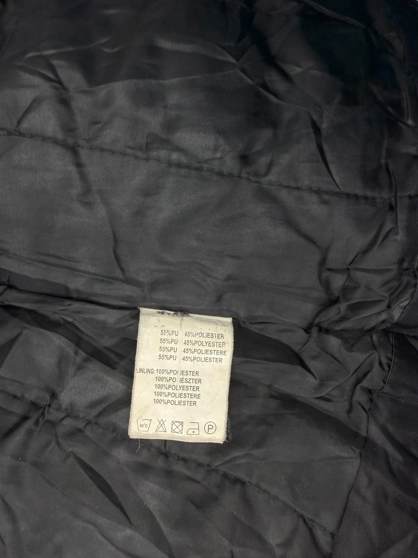 Giubbotto Belstaff Vintage Nero con logo Giallo ed imbottitura